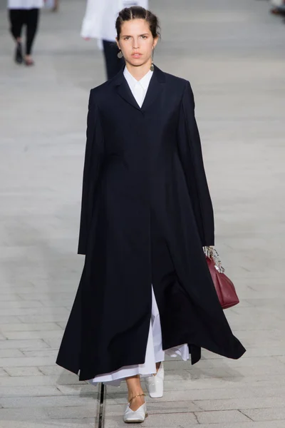 Look 6